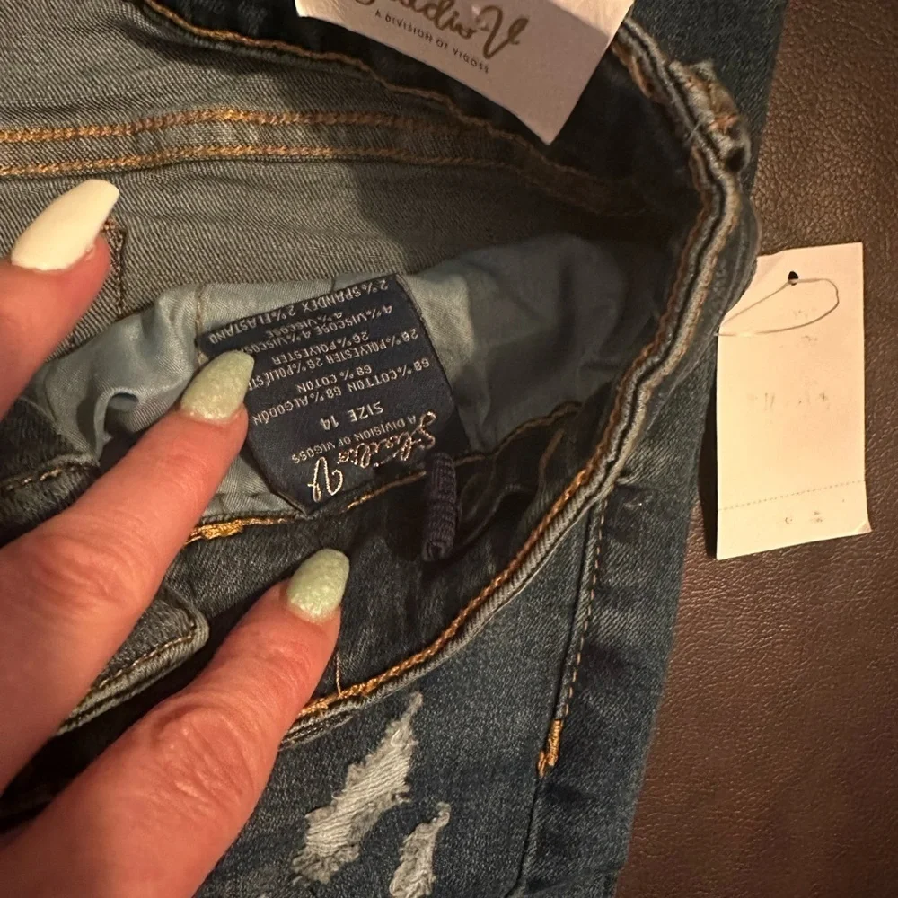 Studio V by Vigoss skinny jeans